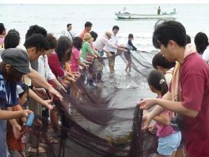 地引網と海鮮バーベキュー（9月）