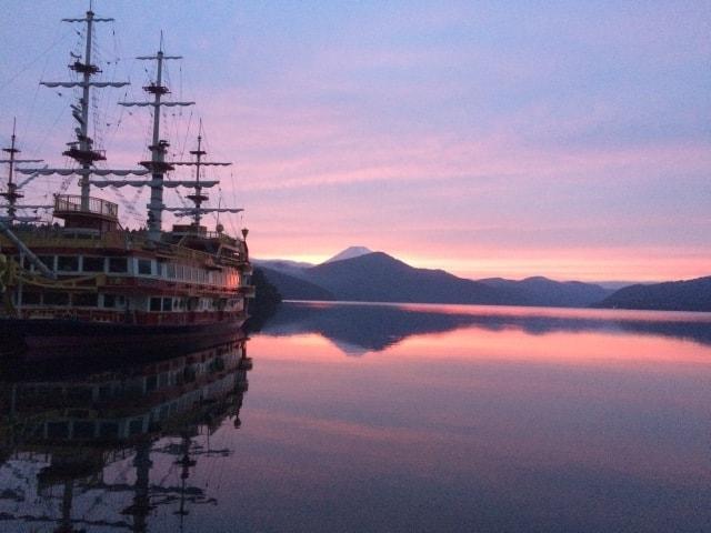 箱根芦ノ湖「Pirates of Sunset Cruise」