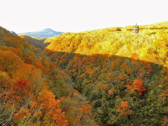 【紅葉・見ごろ】新登別大橋