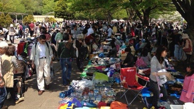 光が丘公園フリーマーケット（3月）