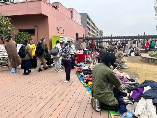 アトレ亀戸屋上庭園そらいどひろばフリマ（5月）