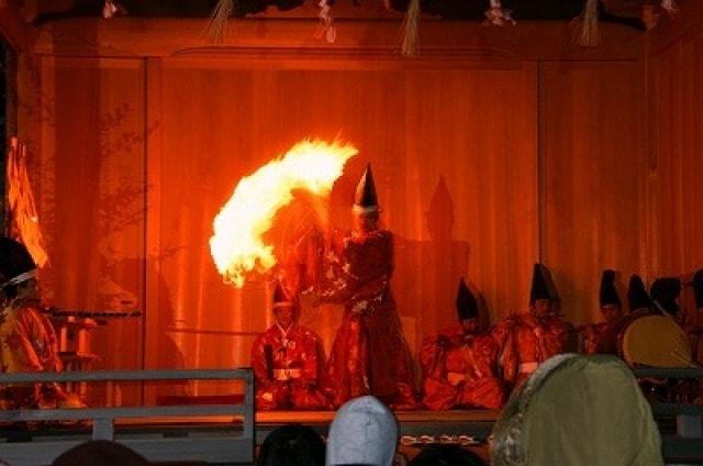 秋葉の火まつり（秋葉神社）