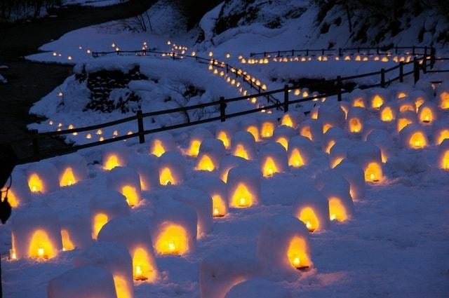 湯西川温泉　かまくら祭