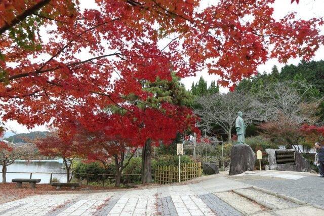 【紅葉・見ごろ】東行庵