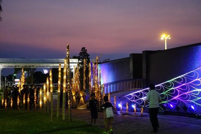 山口宇部空港 竹オブジェライトアップ