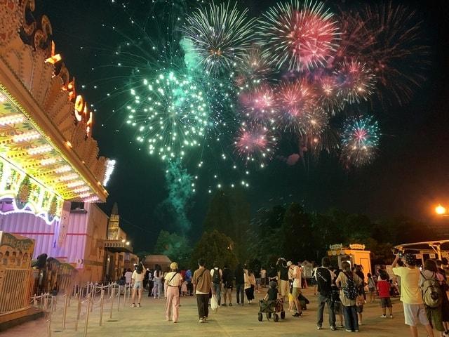 東武動物公園「クリスマス花火」