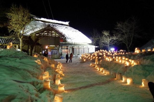 灯の回廊「まき深山（みやま）のともしび」