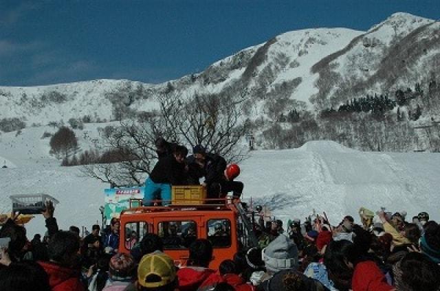 はちぶせ雪まつり