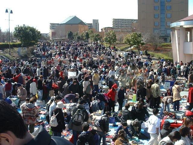 南大沢中郷公園フリーマーケット（6月）