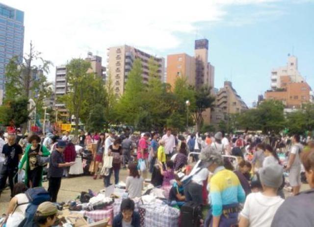 錦糸町「錦糸公園」フリーマーケット（6月）