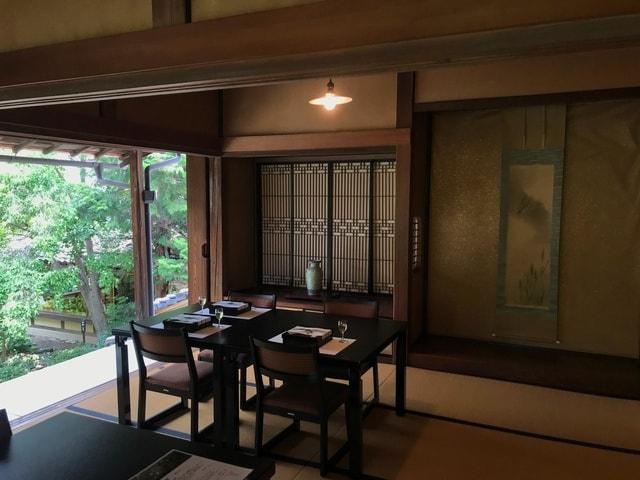 見晴らしの二階座敷　カフェ「沙羅」