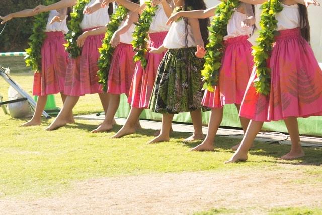 2025サマーフェア　特別イベント「フラダンスショー」