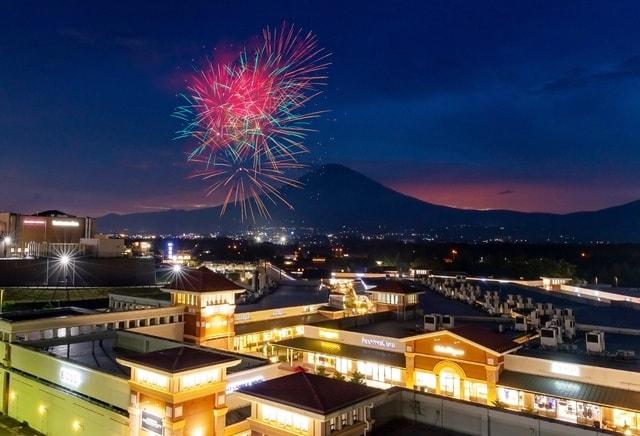 御殿場プレミアム・アウトレット　PREMIUM OUTLETS BARGAIN