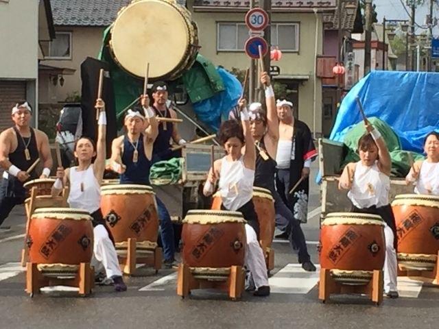 余目まつり