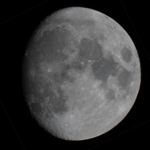 星空観察を楽しもう　10月の星空・月・土星