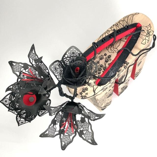 Love Art  Peace～きらめく立体切り絵とアートGETA～