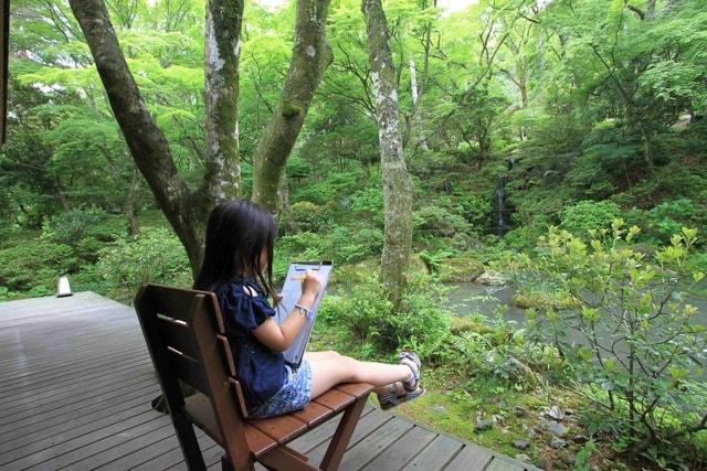 気軽にアート　美術館でスケッチしよう！