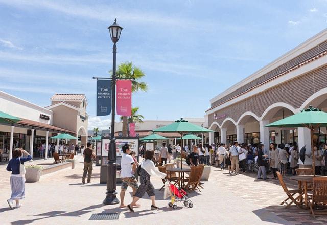 鳥栖プレミアム・アウトレット　PREMIUM OUTLETS SALE
