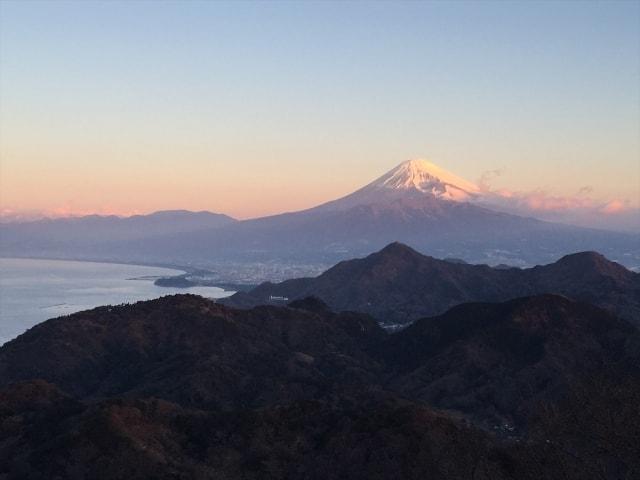 伊豆パノラマパーク　ご来光企画～雲上の世界で迎える感動の夜明け～