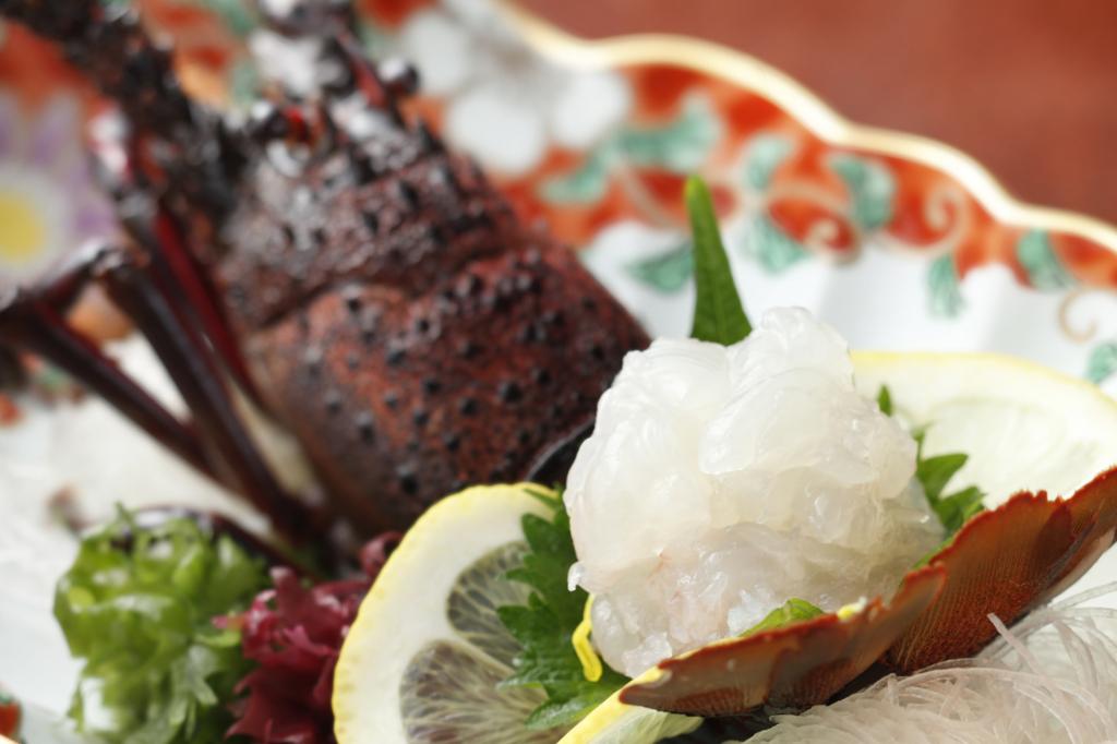 食欲の秋！「伊勢海老」「松茸」「牡蠣」をお得プランで味わえる宿特集