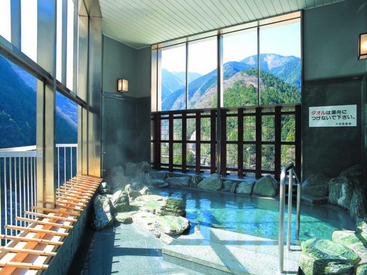 徳島県の魅力的な日帰り温泉！美味しいランチ！綺麗な温泉街！