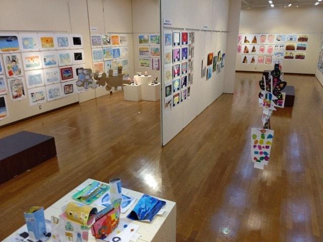 ～気高・鹿野・青谷の子どもたちによる～ 第16回鳥取市児童生徒交流絵画展