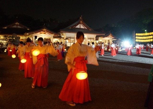 広島護国神社　万灯みたま祭