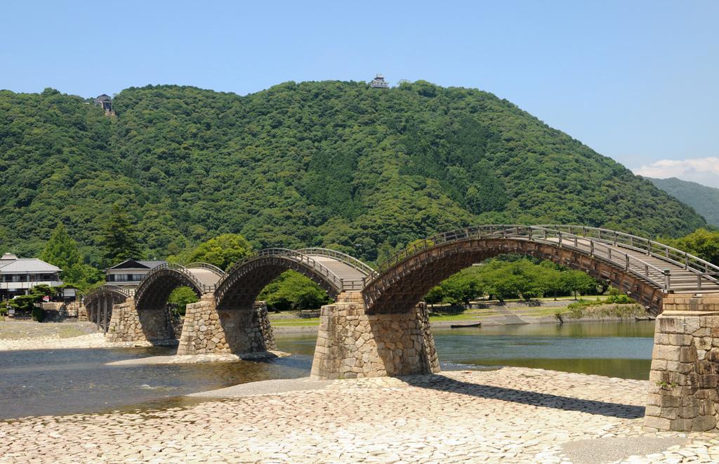 山口県の絶景スポットは橋が鍵！関門海峡と錦帯橋