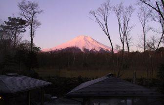 今が行きドキ！雪化粧の富士山を望める日帰り温泉3選