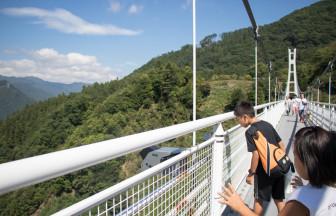 【ご当地ライター】関東最大級の鍾乳洞、吊り橋、森の体験館…。群馬県上野村で遊ぼう！
