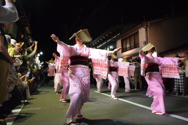 【イベント情報】富山・八尾町で民謡行事「おわら風の盆」開催