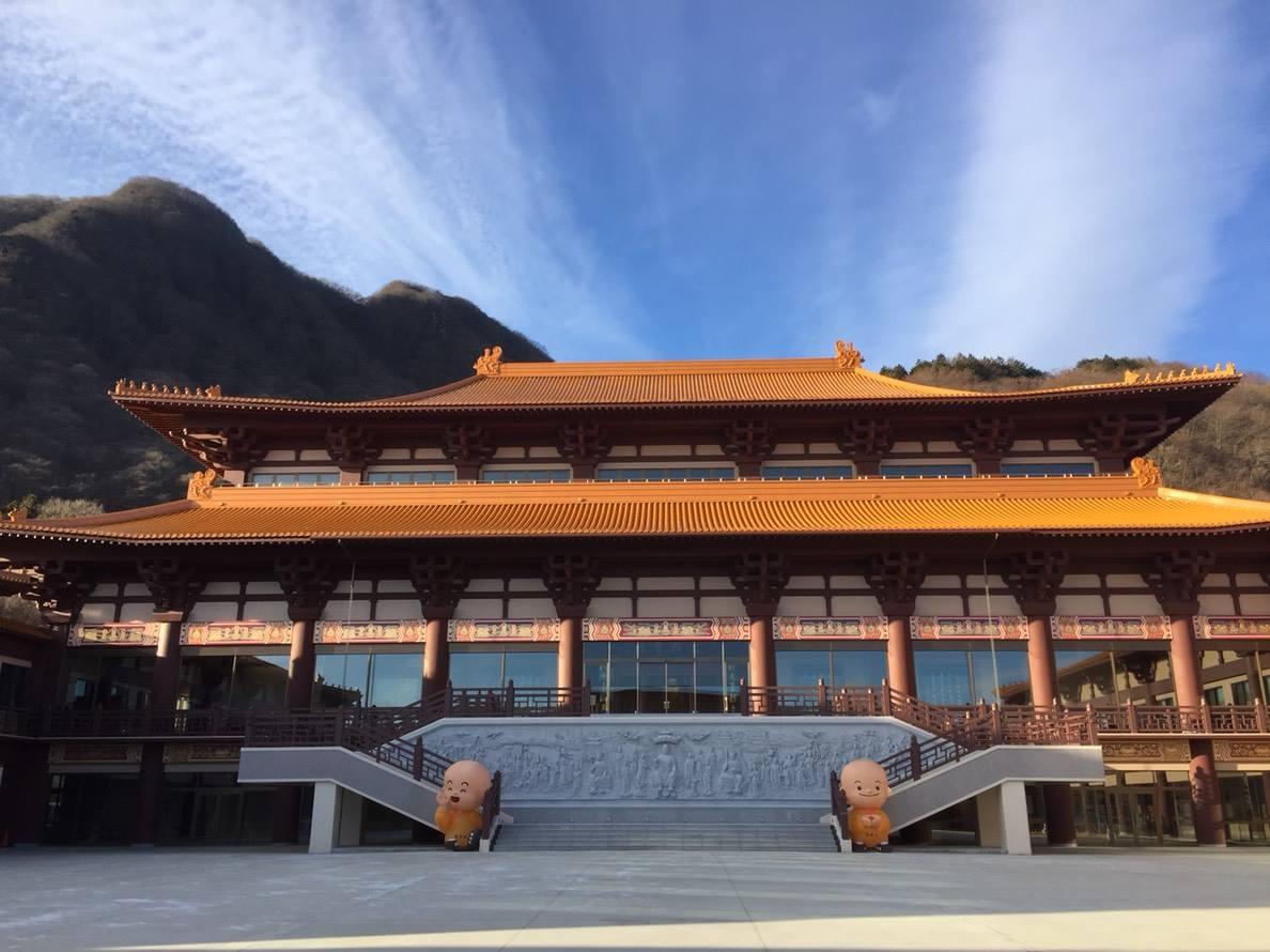 伊香保の新観光スポット！台湾の巨大寺院「佛光山 法水寺」